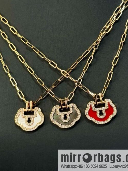 ❗️New ❗️ ☀️ Qeelin Yu Yi Flower Moon Ruyi Lock Necklace ☀️