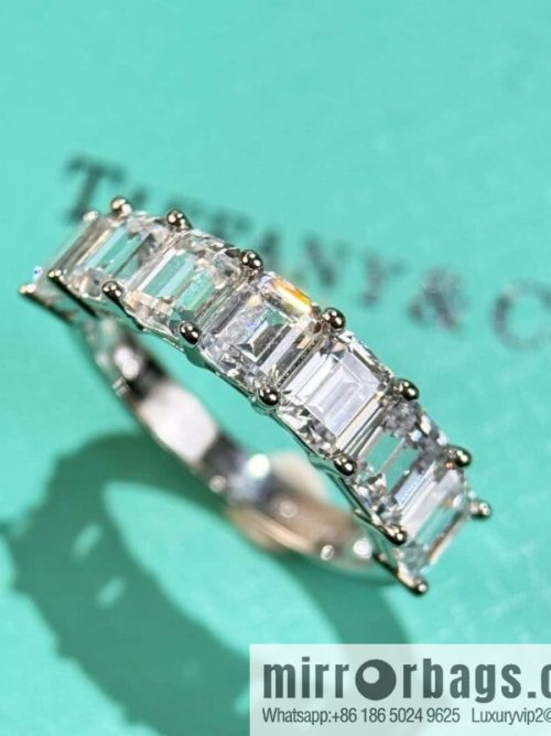 ❗️New ❗️ New ☑️ TIFFANY & Co. Single Row Diamond Ring