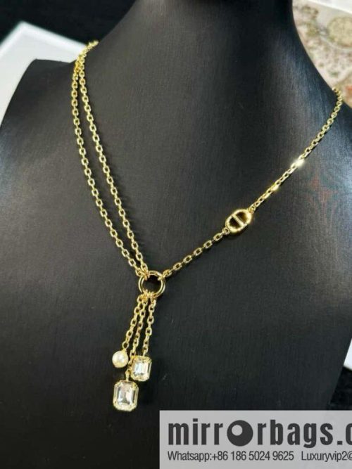 New ☑️ DIOR fringed pearl square diamond necklace