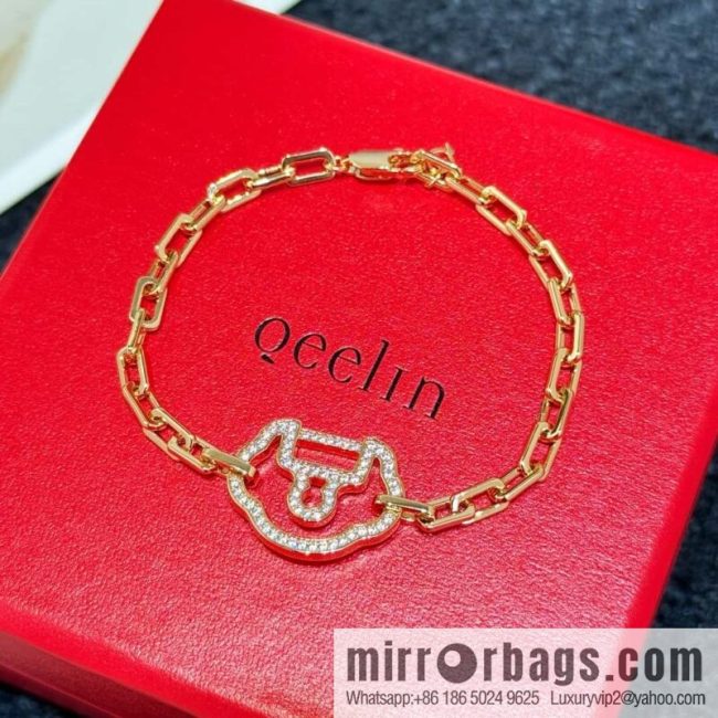 ❗️New ❗️ ☀️ Original ☀️ Qeelin Kirin Yu Yi Hollow Full Diamond Ruyi Lock Bracelet ☀️