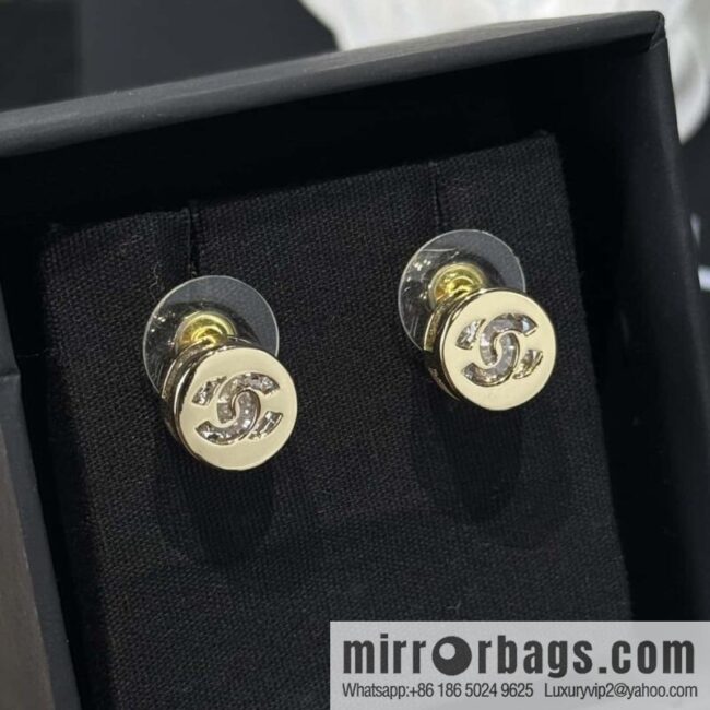 wsxc1734451323988_0-800x800zxm4hcxck0p29209_20250626014855.jpg ❗️New ❗️☀️ new ☑️ chanel c1 double c round stud earrings ☀️