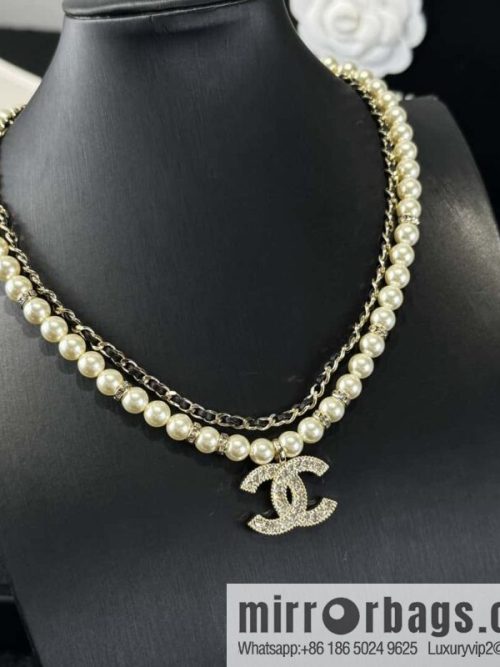 ☀️New ☑️ Chanel Double C Double Pearl Black Leather Rope Necklace