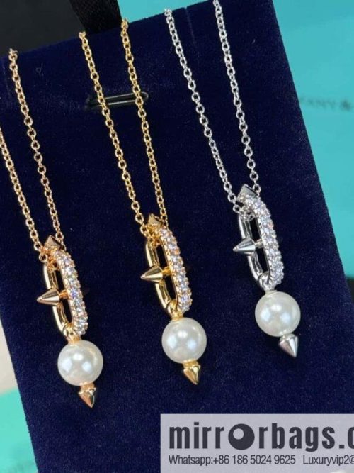 ❗️New ❗️ ☀️ Tiffany & co Tiffany Titan Jewelry Collection Tiffany Titan by Pharrell Williams Trident Pearl Necklace ☀️