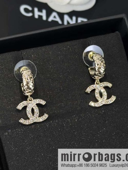 ❗️New ❗️☀️ new ☑️ Chanel C2 double c full diamond stud earrings ☀️