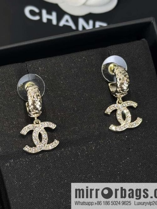 ❗️New ❗️☀️ new ☑️ Chanel C2 double c full diamond stud earrings ☀️