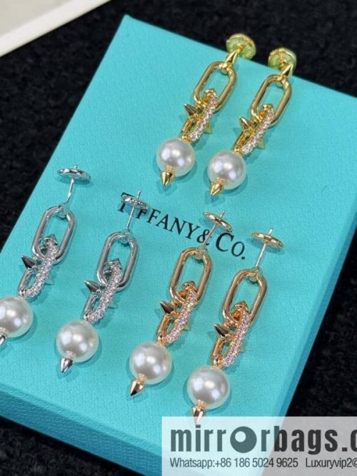 ❗️New ❗️ ☀️ Tiffany & co Tiffany Titan Jewelry Collection Tiffany Titan by Pharrell Williams Trident Pearl Stud Earrings ☀️