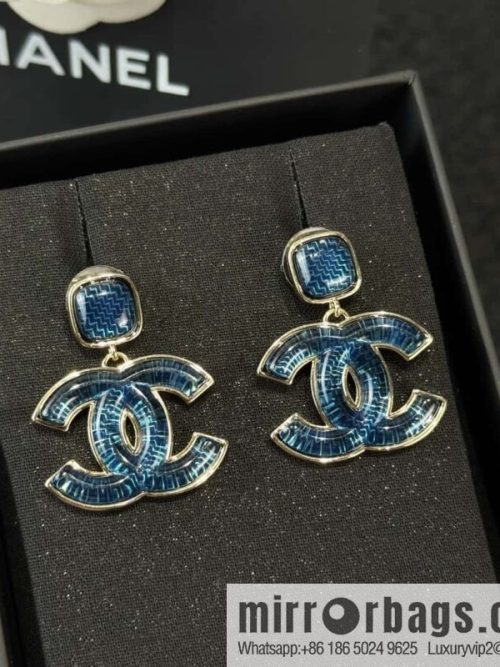 ❗️New ❗️☀️ new ☑️ chanel c2 double c blue acrylic stud earrings ☀️