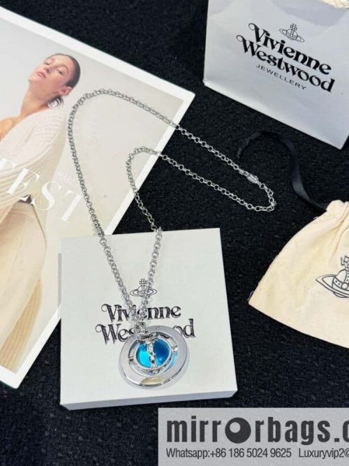 ❗️New ❗️ New ☑️ Vivienne Westwood Queen Mother Blue Saturn Necklace