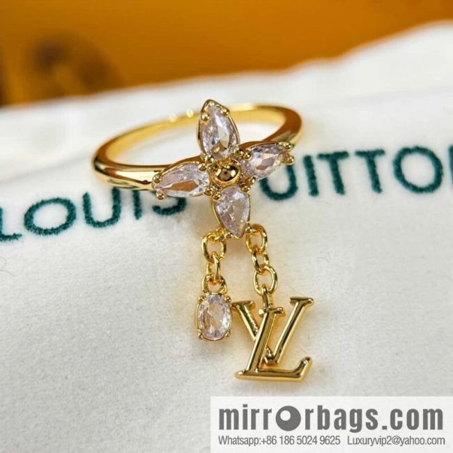 ❗️New ❗️ ☀ Original ☀ Louis Vuitton Louis Vuitton Clover Tassel LV Ring ☀
