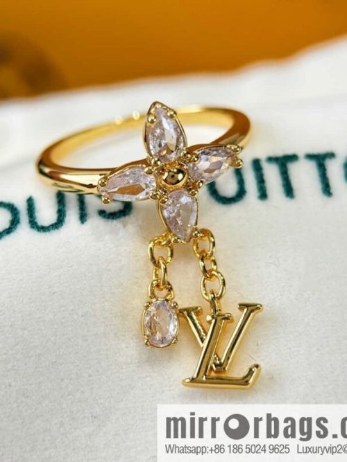 ❗️New ❗️ ☀ Original ☀ Louis Vuitton Louis Vuitton Clover Tassel LV Ring ☀