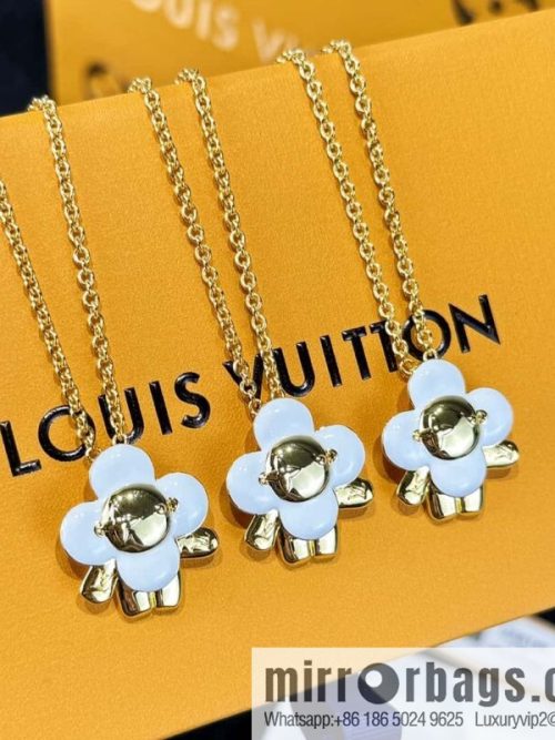 ❗️New ❗️ M02120 ☀ Original ☀ Louis Vuitton vivienne Vivian Sunflower Doll Necklace ☀