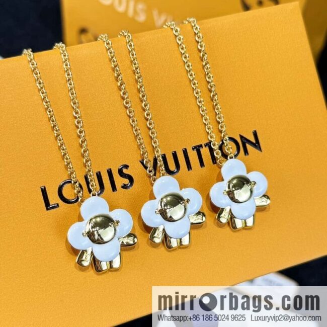 wsxc1734964614141_0-800x800pz5v3btksqf2106_20250625103324.jpg ❗️New ❗️ M02120 ☀ Original ☀ Louis Vuitton vivienne Vivian Sunflower Doll Necklace ☀