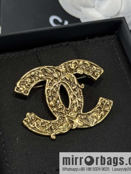 ❗️New ❗️ ☀️ new ☑️ Chanel double c brooch ☀️