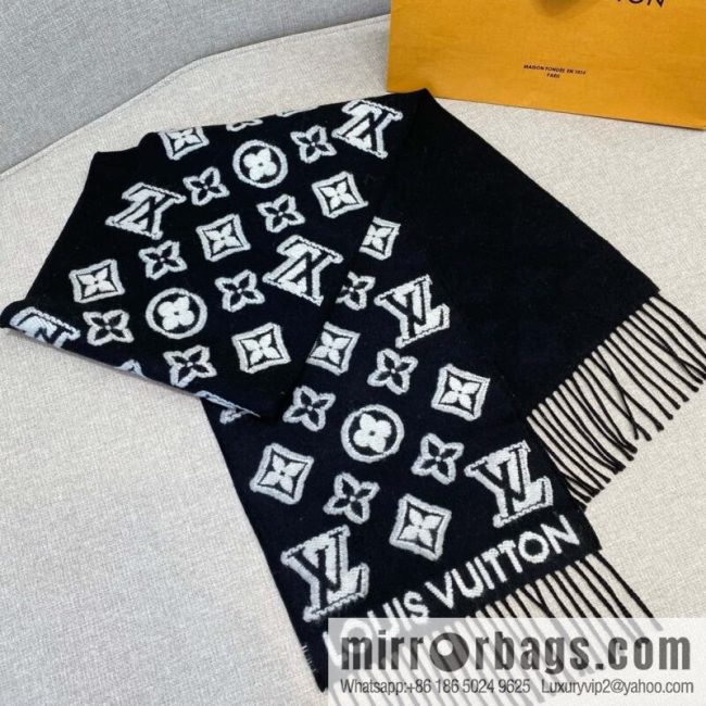 LV \"3D three-dimensional embroidery 🪡 scarf\" M90816