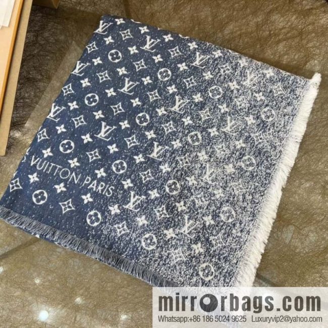 𝐋𝐨𝐮𝐢𝐬 𝐕𝐮𝐢𝐭𝐭𝐨ɴ• DenimGradient Shawl M77461