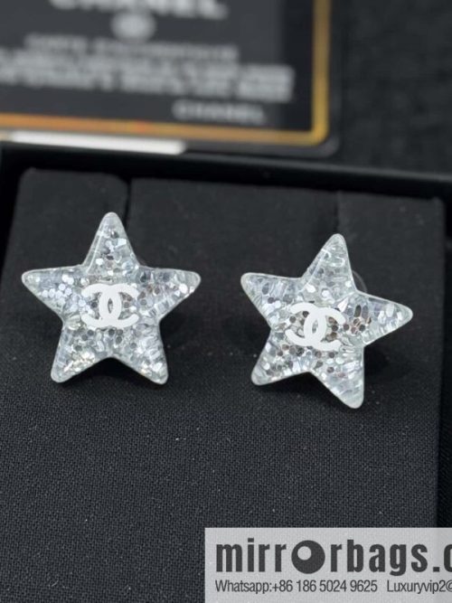 ❗️New ❗️☀️ new ☑️ chanel c1 double c acrylic star stud earrings ☀️