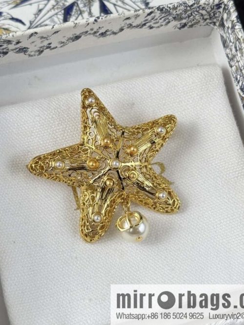 ❗️New ❗️ ☀️ New ☑️ Dior Pearl Pentagram ⭐ Star Brooch ☀️