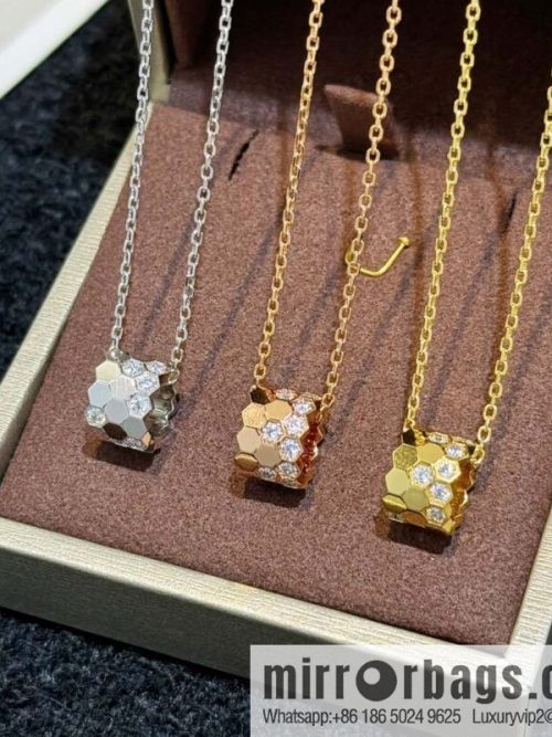 ❗️New ❗️ ☀️ CHAUMET Paris new honeycomb necklace ☀️