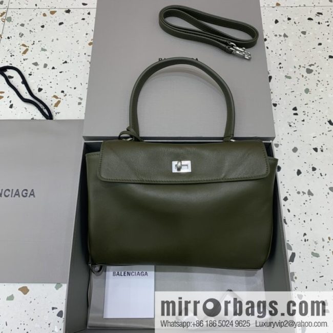 🖤[Small green silver buckle 】 𝐁𝐀𝐋𝐄𝐍𝐂𝐈𝐀𝐆𝐀 𝐑𝐎𝐃𝐄𝐎 𝐁𝐀𝐆 series handbag model number: 78972