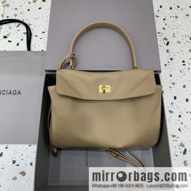 🖤[Small apricot gold buckle 】 𝐁𝐀𝐋𝐄𝐍𝐂𝐈𝐀𝐆𝐀 𝐑𝐎𝐃𝐄𝐎 𝐁𝐀𝐆 series handbag model number: 78972