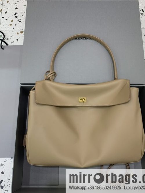 [Large apricot gold buckle 】 𝐁𝐀𝐋𝐄𝐍𝐂𝐈𝐀𝐆𝐀 𝐑𝐎𝐃𝐄𝐎 𝐁𝐀𝐆 series handbag model number: 78972