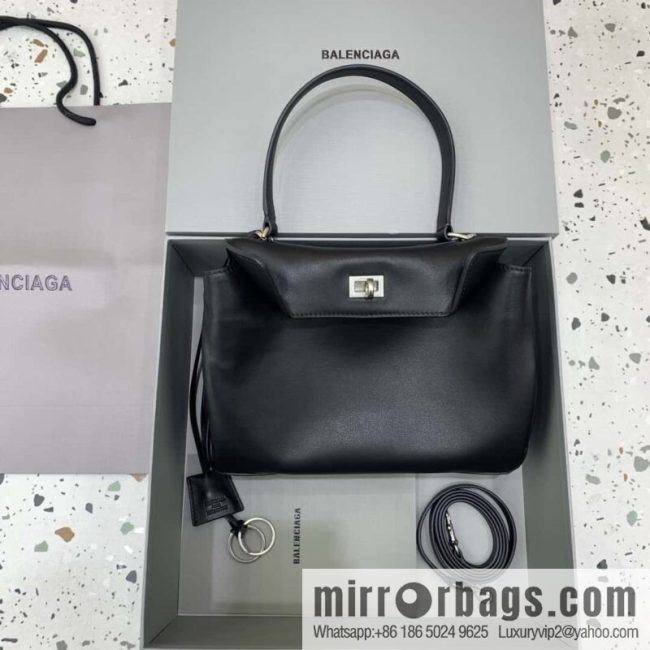 🖤[Small black silver buckle 】 𝐁𝐀𝐋𝐄𝐍𝐂𝐈𝐀𝐆𝐀 𝐑𝐎𝐃𝐄𝐎 𝐁𝐀𝐆 series handbag model number: 78972