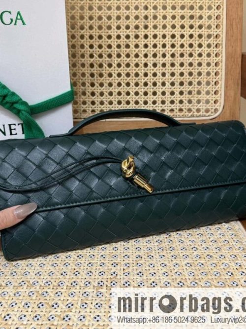 BV Andiamond Clutch 741511 Emerald