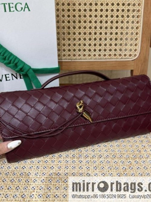 BV Andiamond Clutch 741511 Barolo Burgundy
