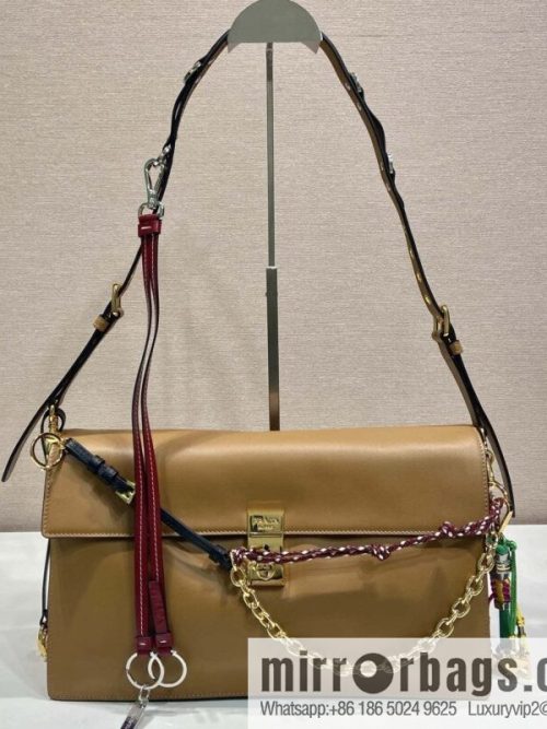 PRADA 🎉 new 🎉 1BD378 large 🎉🎉 brown
