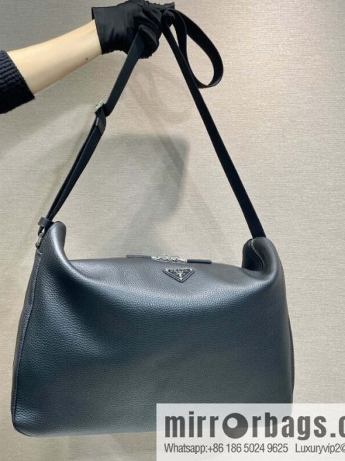 PRADA 🎉 new messenger bag 🎉🎉😉 2VH185 large