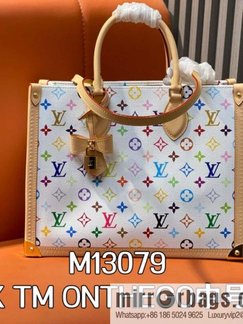 [Original order boutique] M13079 white color, square bag LV X TM ONTHEGO medium handbag