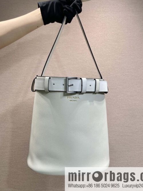PRADA 🎉 new bucket bag 🎉 1BE085 🎉🎉 white