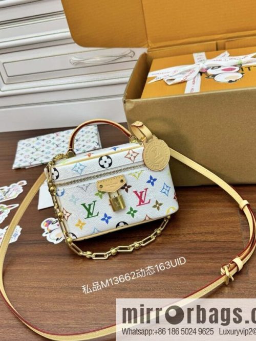 LV M13662 LV x TM Vanity Chain Pouch