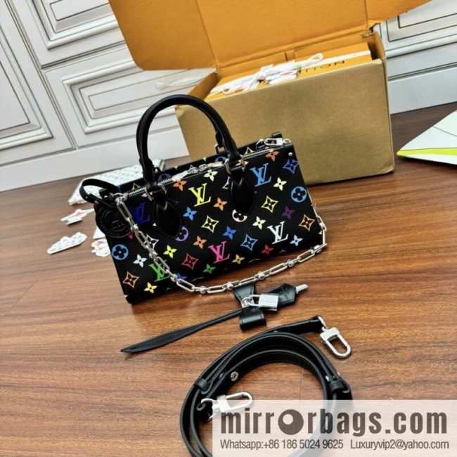 LV M13260 LV x TM OnTheGo East West Chain