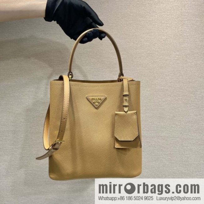 PRADA 🔆 exclusive debut 🔆 1BA212 💋 new color🎉🎉