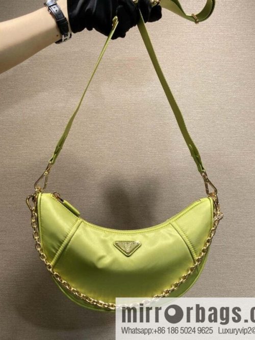 PRADA 🎉 new crescent bag 🎉 1BH222 multifunctional 🎉🎉 green