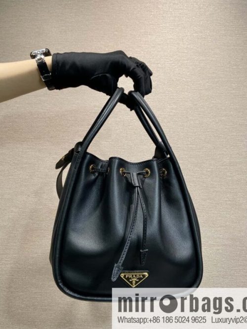 PRADA 🎉 new bucket bag 🎉 1BE087🎉🎉
