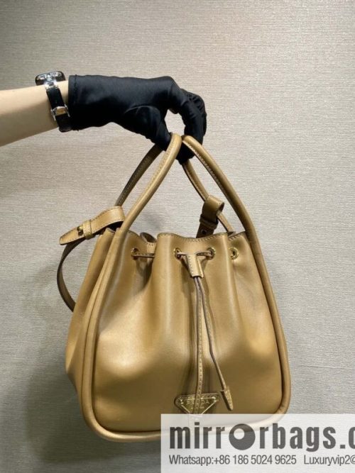 PRADA 🎉 new bucket bag 🎉 1BE087 🎉🎉 caramel color