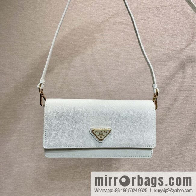 wsxc1743610787056_0-800x800ilewtc4ofuf58232_20250630013137.jpg PRADA ๐ new mini handbag ๐ 1NF059 mobile phone bag ๐๐ white