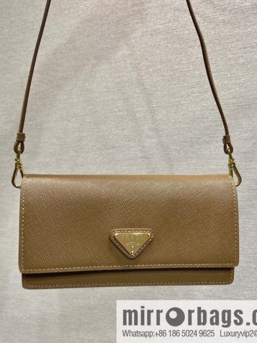 PRADA 🎉 new mini handbag 🎉 1NF059 mobile phone bag 🎉🎉 caramel color