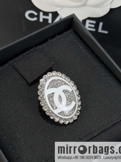 ❗️New ❗️ ☀️ new ☑️ Chanel double c oval full diamond brooch ☀️