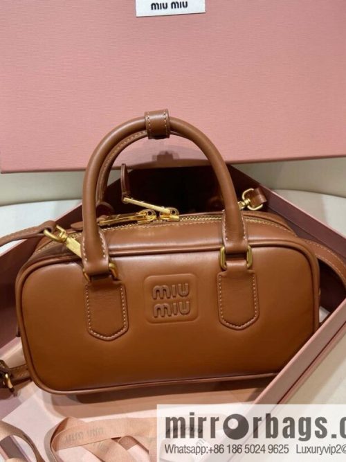 MIUMIU new bowling bag Softy Padded 🎳 caramel color