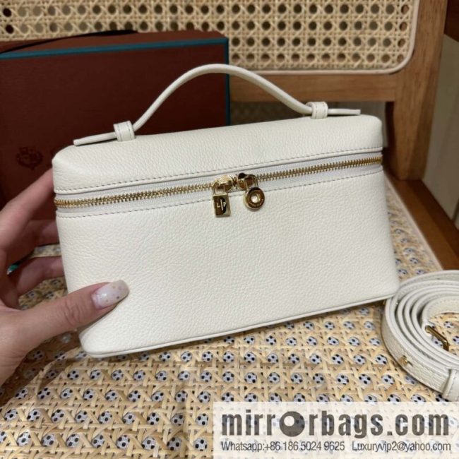 Loro Piana 2nd Generation Extra Pocket L19 Clutch Bag FAN4046 Whispering Platinum Buckle