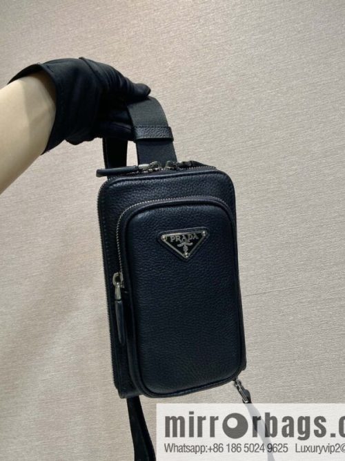 PRADA 🎉 new mobile phone bag 🎉 2VH195🎉🎉