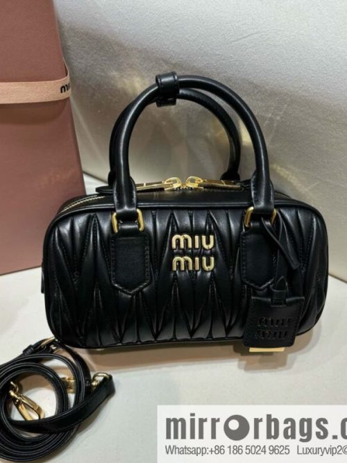 Sheepskin Textured Retro Rectangle Bag | Leather Bowling Bag 5BB142 💕💕 Black