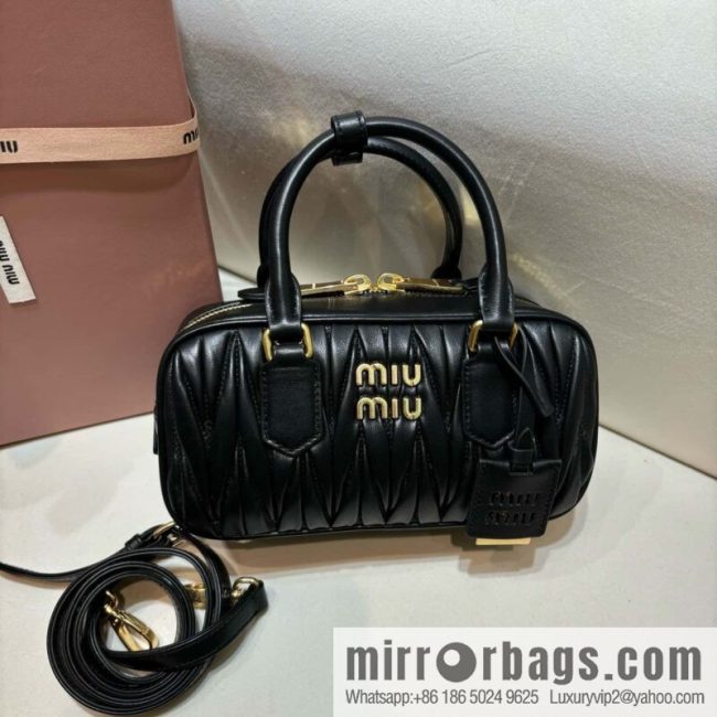 Sheepskin Textured Retro Rectangle Bag | Leather Bowling Bag 5BB142 💕💕 Black