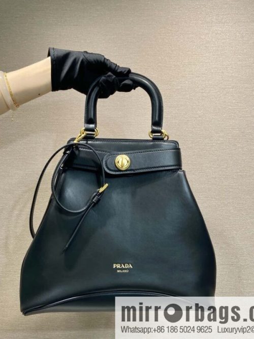 PRADA 🎉 new 🎉 1BG567 short handle🎉🎉