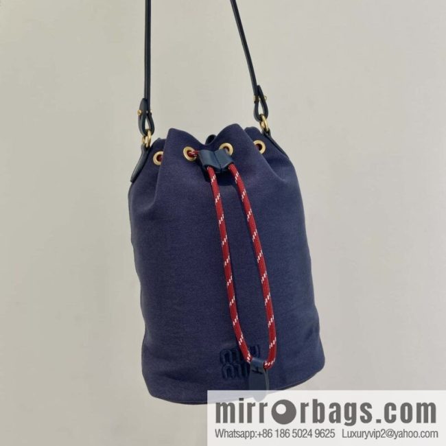 MIUMIU 🎉 new bucket bag 🎉 5NR038 🎉🎉 blue