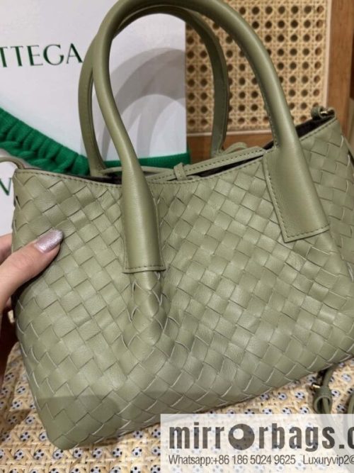 BV small Pinacoteca tote bag, travertine green 819004