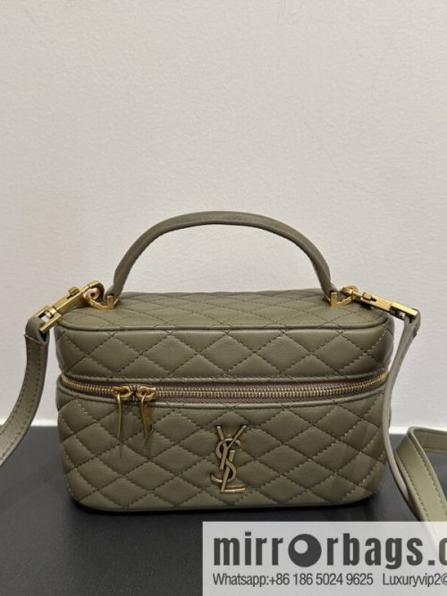 YSL 𝗚𝗔𝗕𝗬 𝗩𝗔𝗡𝗜𝗧𝗬 mini sheepskin clutch bag 766731 green